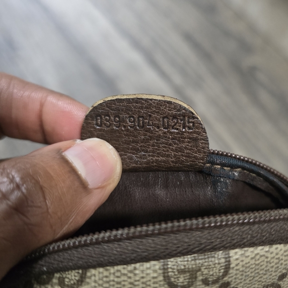 Gucci Coin Pouch - Picture 8 of 8